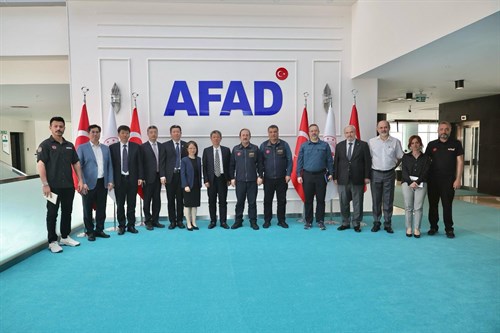 AFAD Başkanımız Vali Sn. Ali Hamza Pehlivan, Çin Halk Cumhuriyeti Deprem Dairesi Başkan Yardımcısı Sn. Ni Yuewei ve Beraberindeki Heyeti Kabul Etti